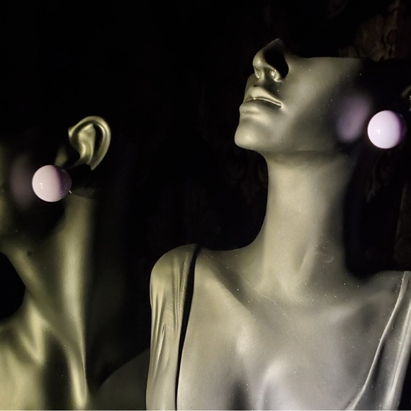 Elegant Purple Ball-Shaped Large Colorful Stud Silver Earrings - Picture 5 of 6